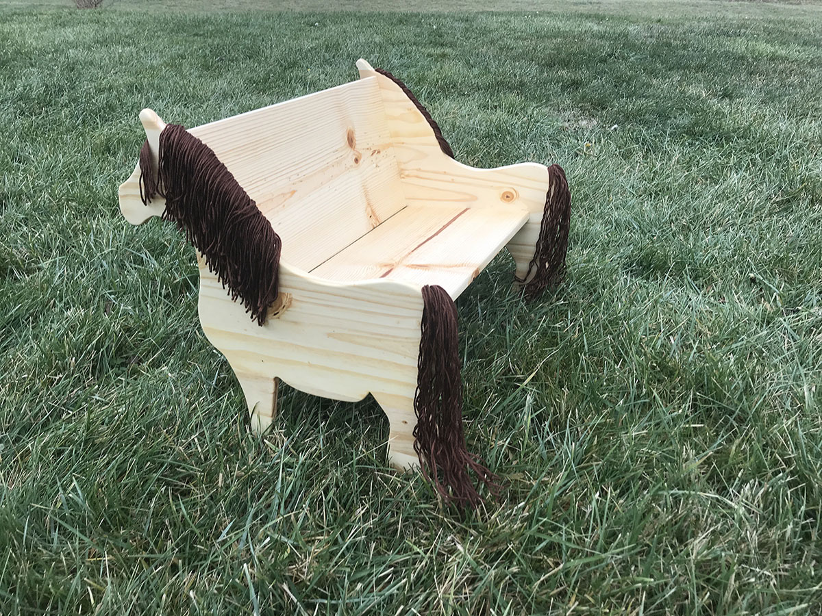 Kids bench with horse sides